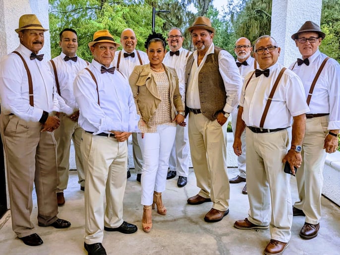 Gallery photo 2 of Arriba El Son!