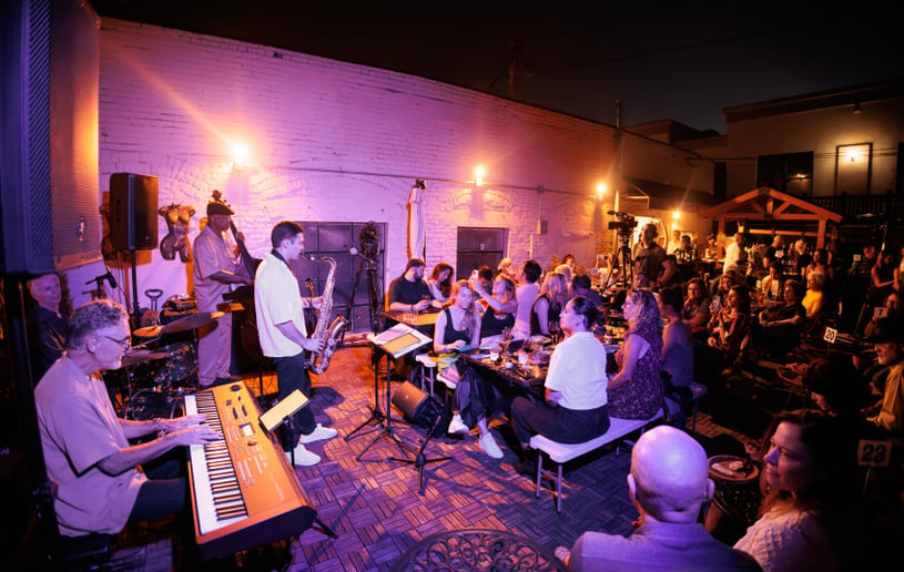 Gallery photo 5 of Arshak Plays Jazz