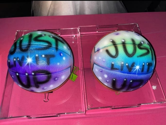 Gallery photo 7 of Art1 Airbrush LLC