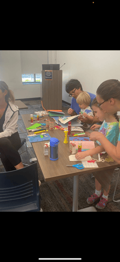 Gallery photo 2 of Art and Craft Queen