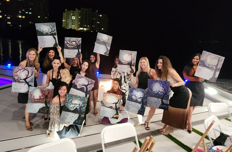 Gallery photo 75 of Violetafiesta