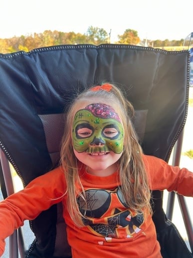 Gallery photo 6 of Artful Expressions Face Painting