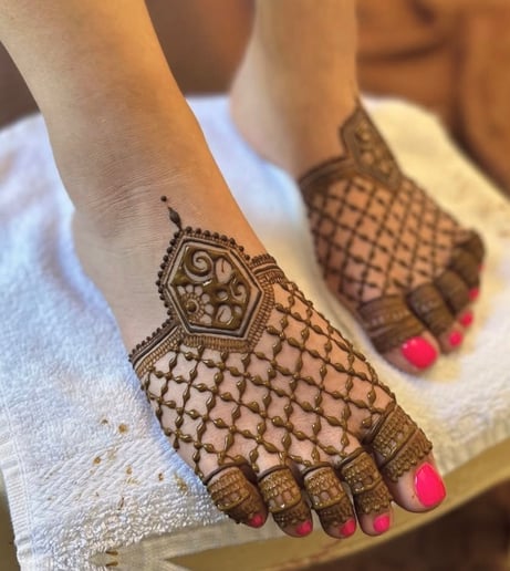 Gallery photo 5 of Artful Impressions Henna Artist