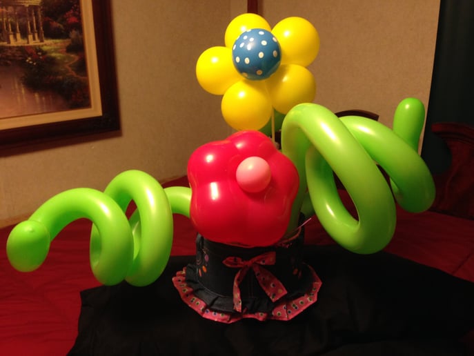 Gallery photo 7 of Artisan Balloon Decor
