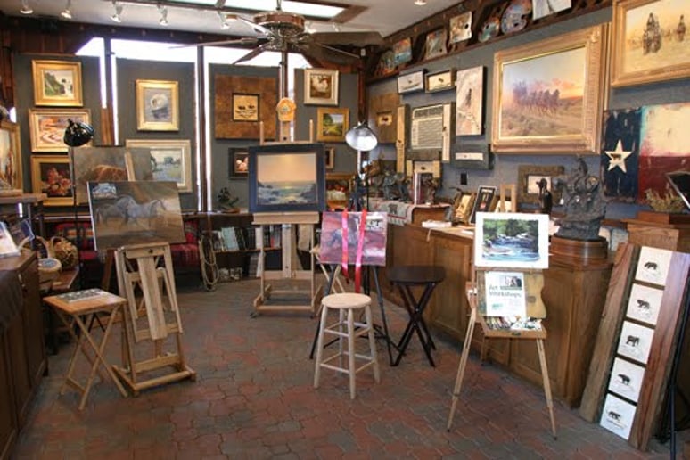 Gallery photo 2 of Artist Agents