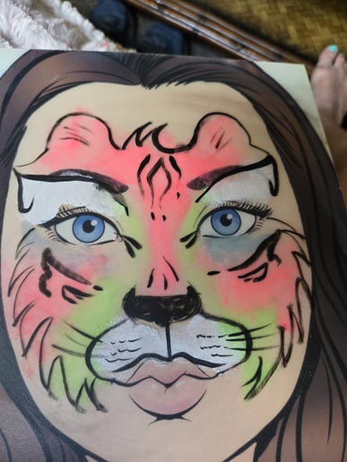Gallery photo 9 of Artistic Creations Face painting