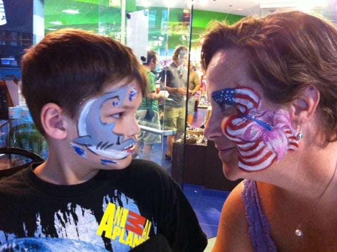 Gallery photo 3 of ArtisTICQally Made