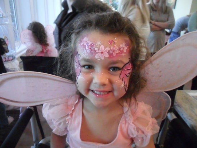 Gallery photo 1 of Arts on the Beach Face Painting