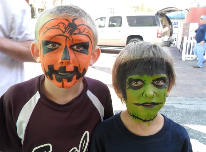 Gallery photo 5 of Arts on the Beach Face Painting