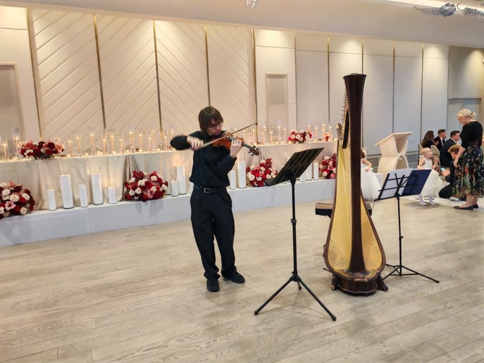Gallery photo 2 of Artur Korotin Violin