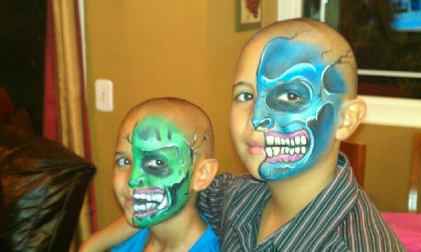 Gallery photo 3 of Art-Z Mom Face Painting Services