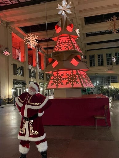 Gallery photo 22 of Asbury Santa