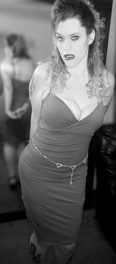 Gallery photo 1 of Ashley Rocklyn