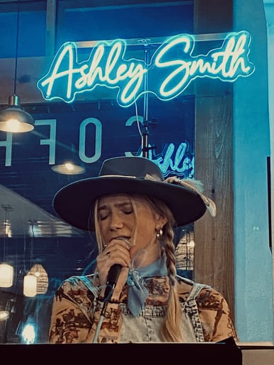 Gallery photo 2 of Ashley Smith