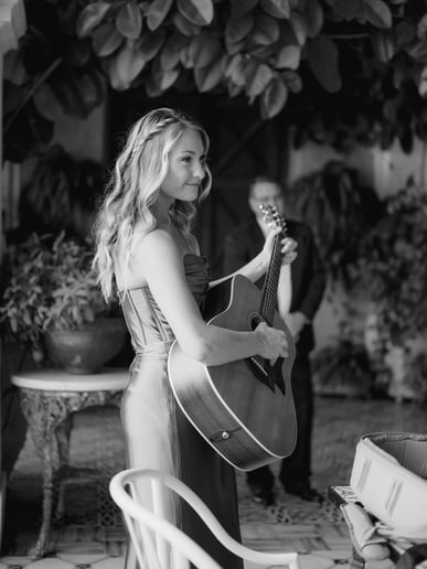 Gallery photo 1 of Ashley Toth Music