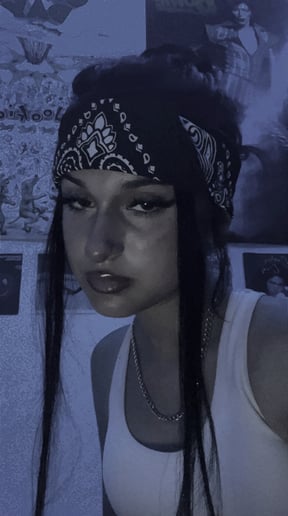 Gallery photo 2 of Ashraeanne