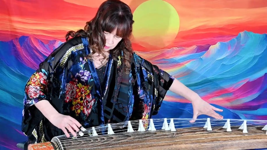 Gallery photo 3 of Japanese Koto Music by Reiko