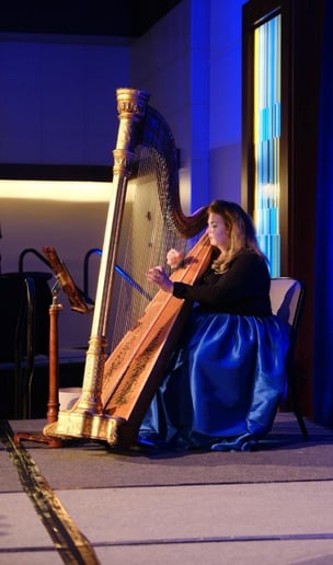 Gallery photo 1 of Atlanta Harpist Paula Fagerberg