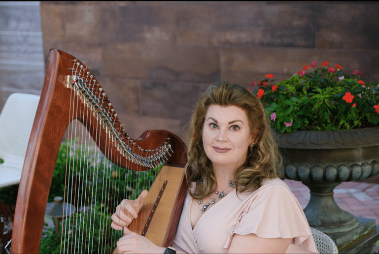 Gallery photo 2 of Atlanta Harpist Paula Fagerberg