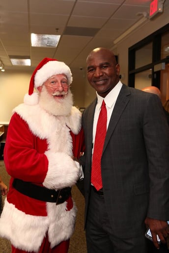 Gallery photo 38 of Santa Rick