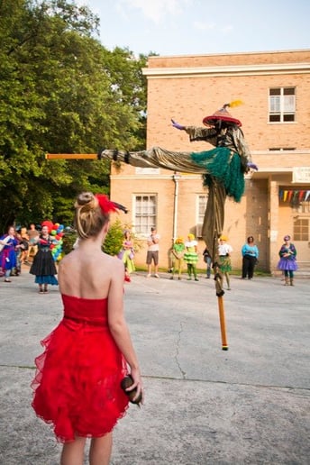Gallery photo 9 of Atlanta Stilt Dancing