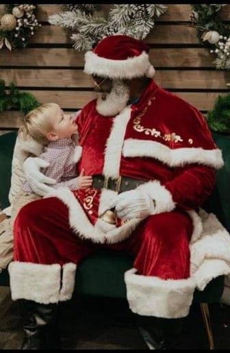 Gallery photo 6 of Atlanta's Santa