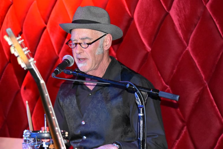 Gallery photo 4 of Atomic Jones