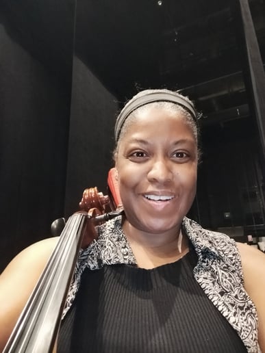 Gallery photo 6 of Audrey Williams - Event Cellist