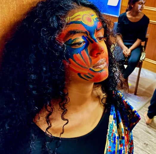 Gallery photo 1 of Aum Facepainting
