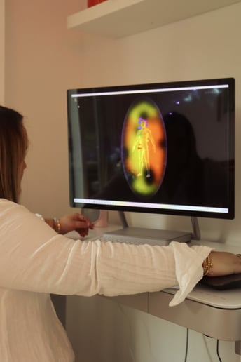 Gallery photo 5 of Aura Reading & Photo