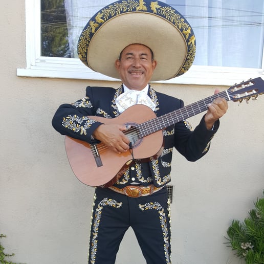 Gallery photo 13 of Aurelio Reyes "El Gallo de Chiapas" y su Mariachi