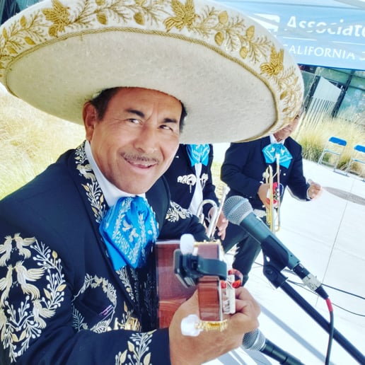 Gallery photo 17 of Aurelio Reyes "El Gallo de Chiapas" y su Mariachi