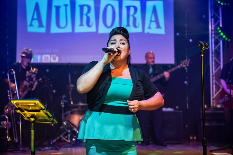 Gallery photo 4 of Aurora Bleu