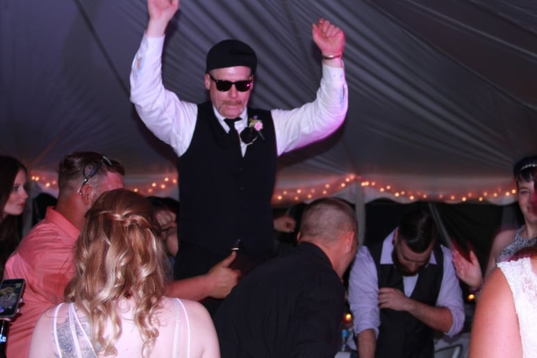 Gallery photo 3 of Aurora Pro DJ's