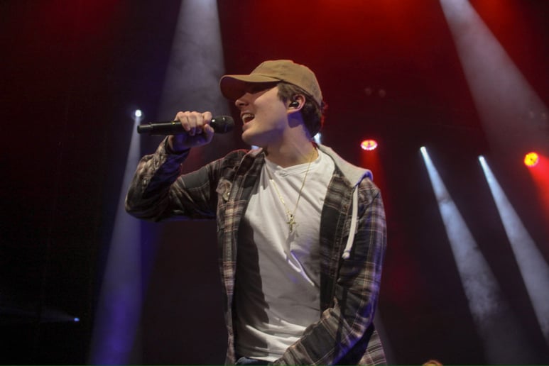 Gallery photo 1 of Austin Chatfield- Sing Along Country