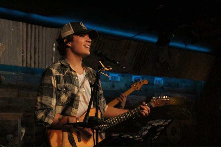 Gallery photo 4 of Austin Chatfield- Sing Along Country