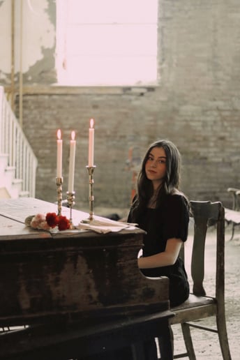 Gallery photo 2 of Ava Bloomfield