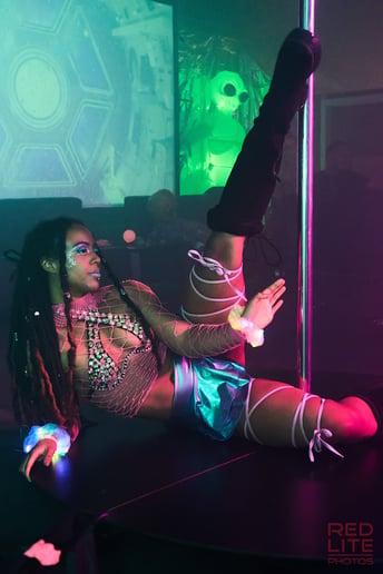 Gallery photo 2 of Ava Locs