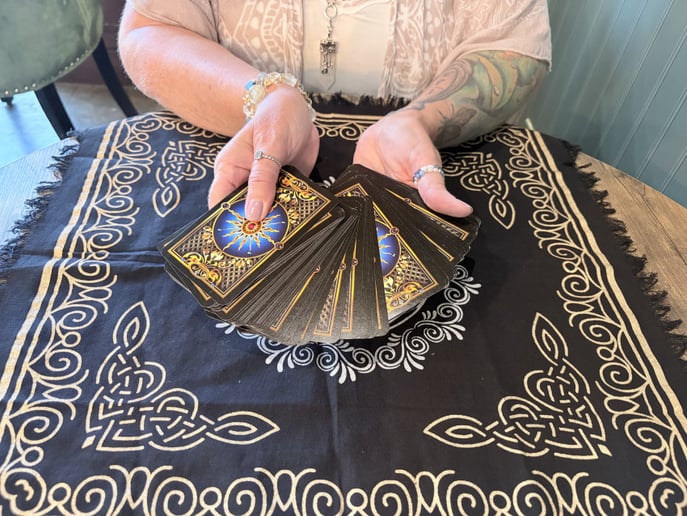 Gallery photo 3 of Awakened Energy Tarot by Lesley
