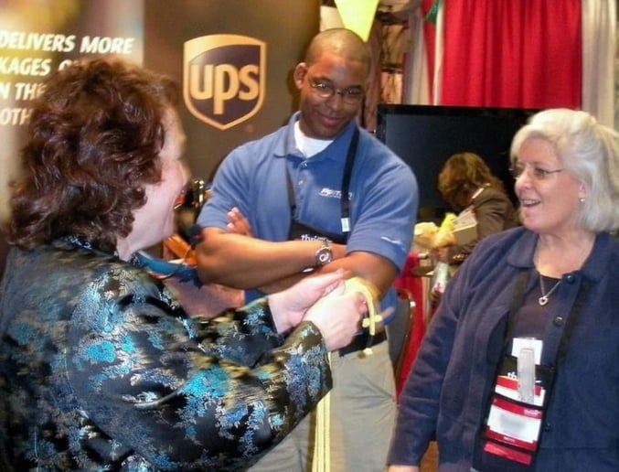 Gallery photo 5 of Award-Winning Comedy Magician & Mentalist Debbie Leifer