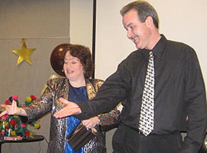 Gallery photo 2 of Award-Winning Comedy Magician & Mentalist Debbie Leifer