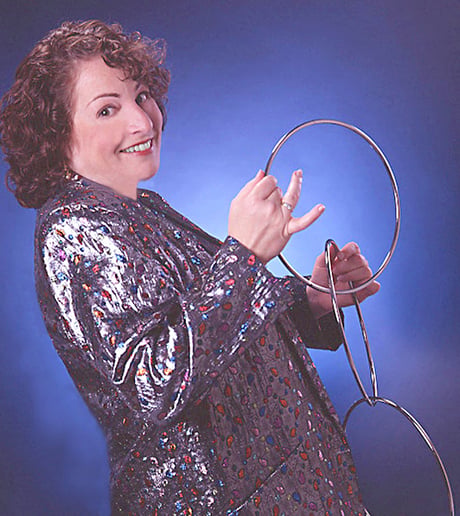 Gallery photo 1 of Award-Winning Comedy Magician & Mentalist Debbie Leifer