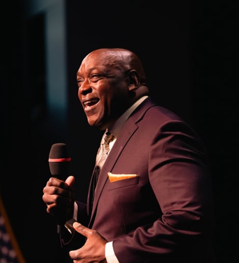 Gallery photo 3 of Award - Winning Motivational Speaker