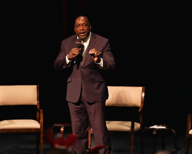 Gallery photo 6 of Award - Winning Motivational Speaker