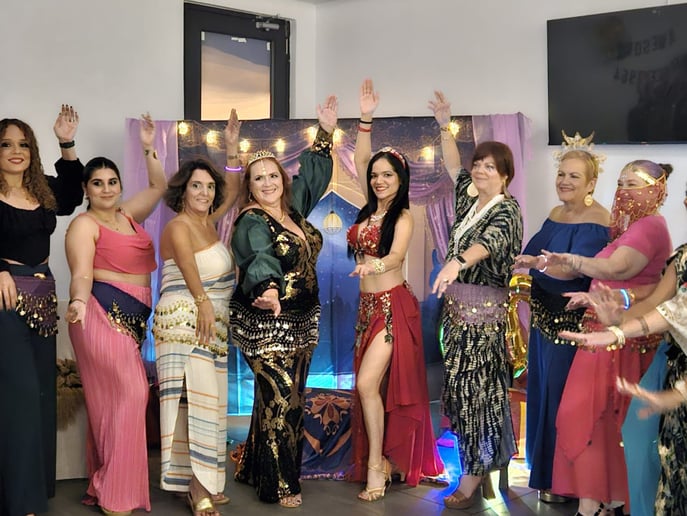 Gallery photo 9 of Award Winning Bellydancer