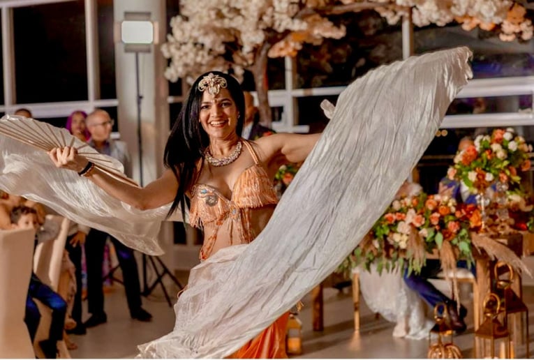 Gallery photo 6 of Award Winning Bellydancer