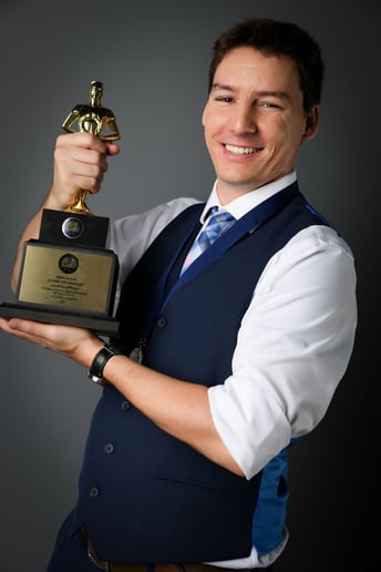 Gallery photo 1 of Award-Winning Magic of Michael Bloemeke