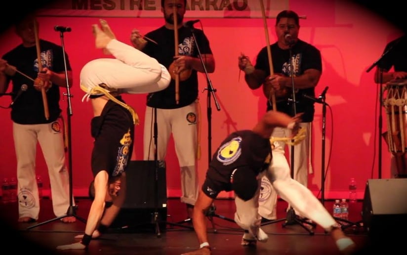 Gallery photo 6 of Axé Capoeira Show Team