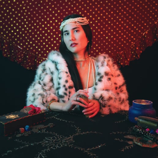 Gallery photo 1 of Aya Safiya