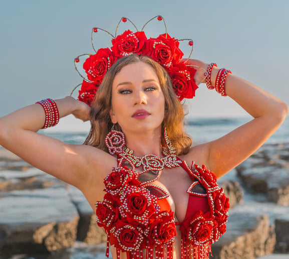 Gallery photo 8 of Aygul Bellydancer